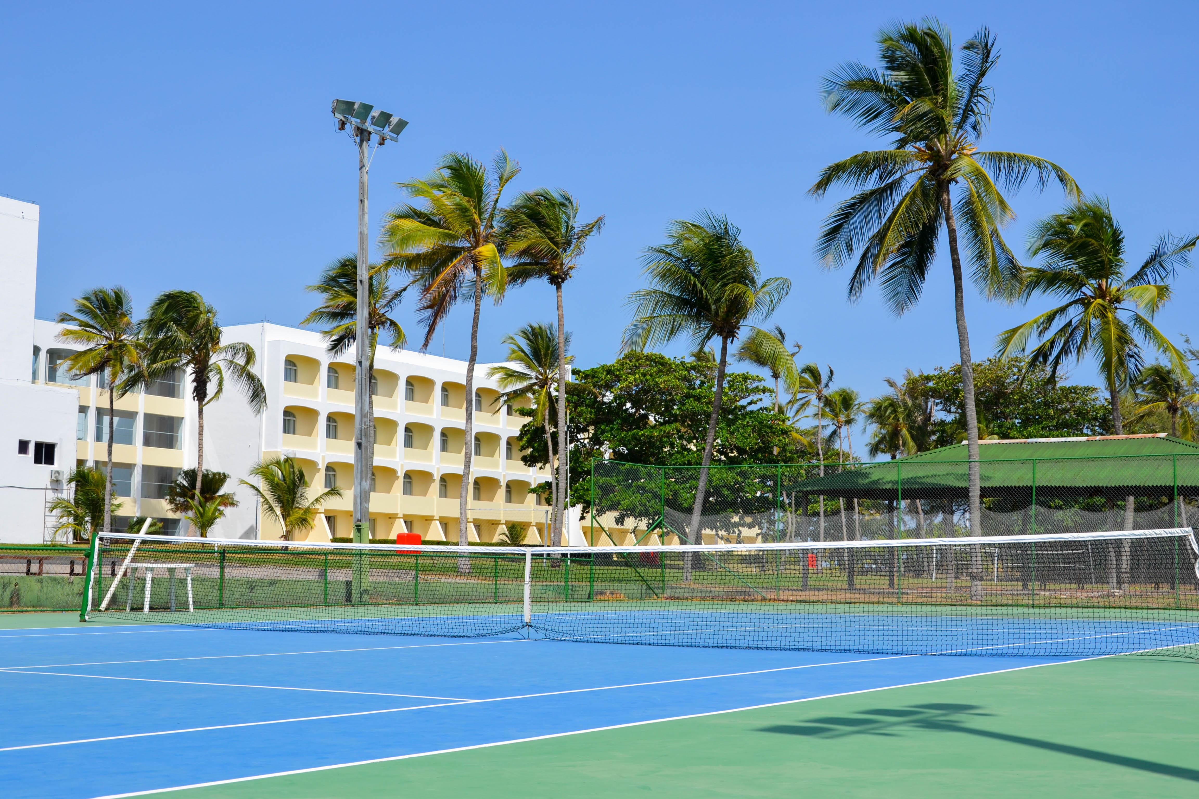 Blue Tree Towers Sao Luis酒店 外观 照片 Tennis courts at the resort